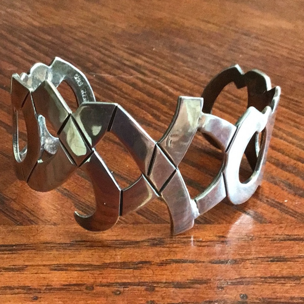 Vintage Sterling Bracelet signed Mexico TR-22.